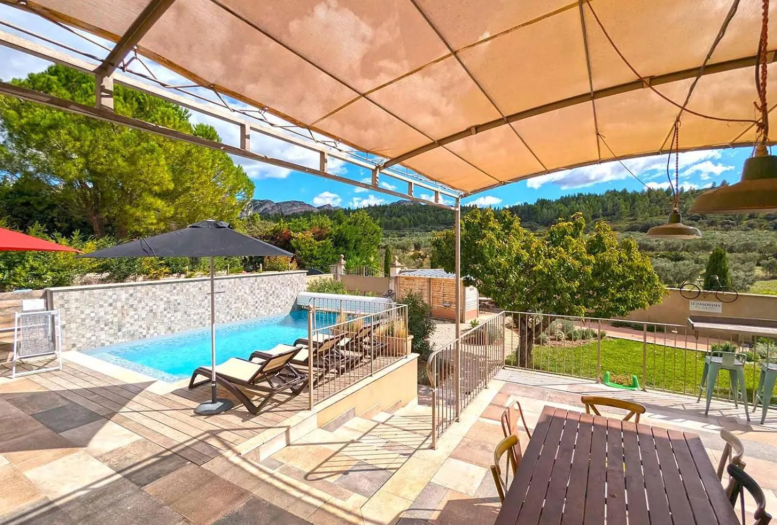 בית נופש הוילה Aureille Le Panorama Des Alpilles